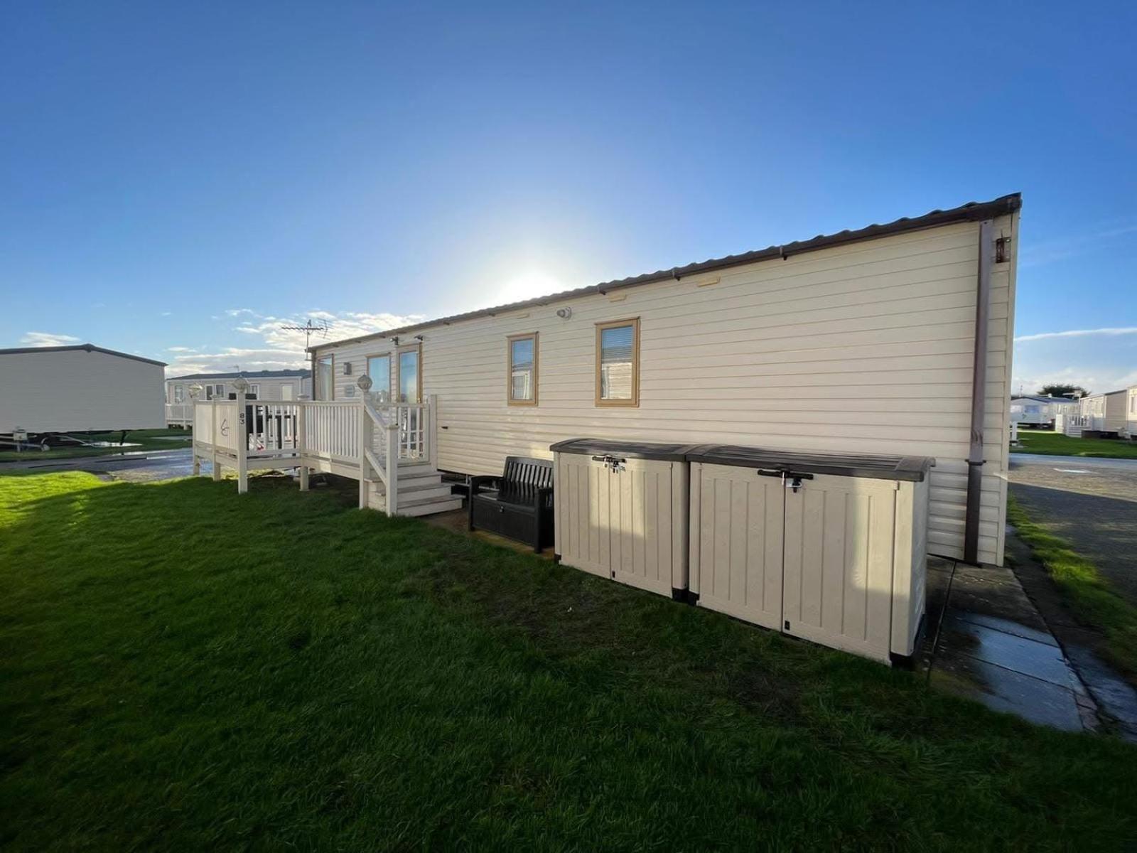Butterfly Lane Holidays At Marine, Rhyl Camera foto